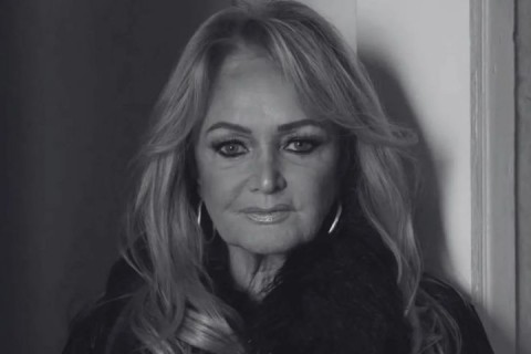 Bonnie Tyler, cantora do hit 'Total Eclipse of the Heart', morre aos 75 anos