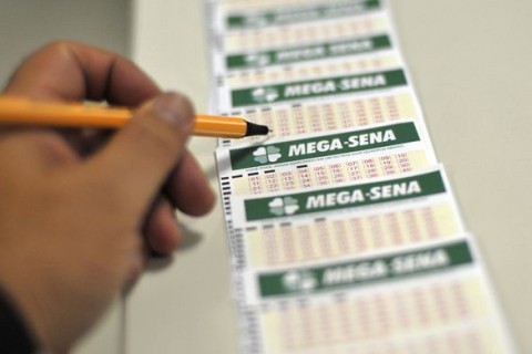 Trinta e duas apostas da PB faze quadra e Mega Sena acumula em R$ 165 milhões