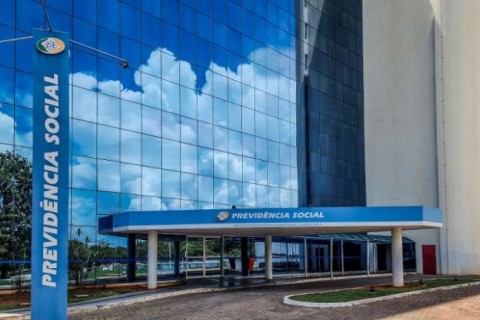 Agências do INSS fecham de quarta (28) a sexta (30) para manutenção de sistemas da Previdência