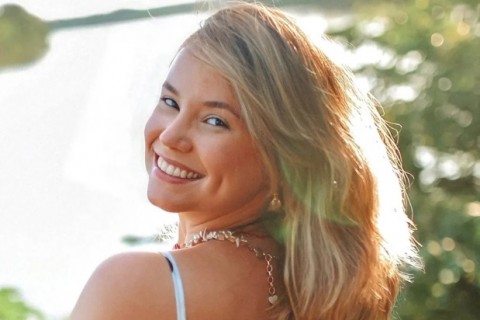 Morre a jornalista Flávia Bacelar aos 31 anos