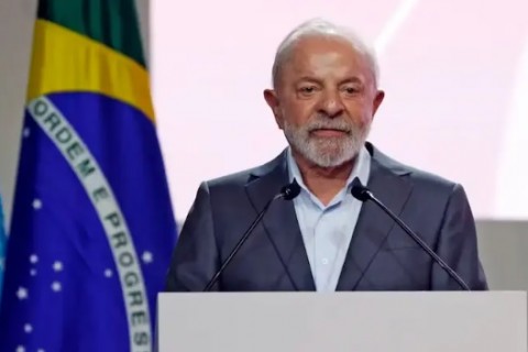 Lula é desaprovado por 49% e aprovado por 45%, aponta Genial/Quaest